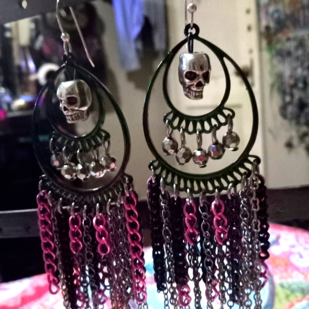 SOLD Sterling Silver Plt Skull Chandelier Earrings - Picture 3 of 9